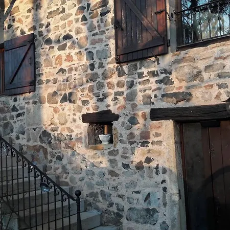Ce Petit Chemin 3* Cenves